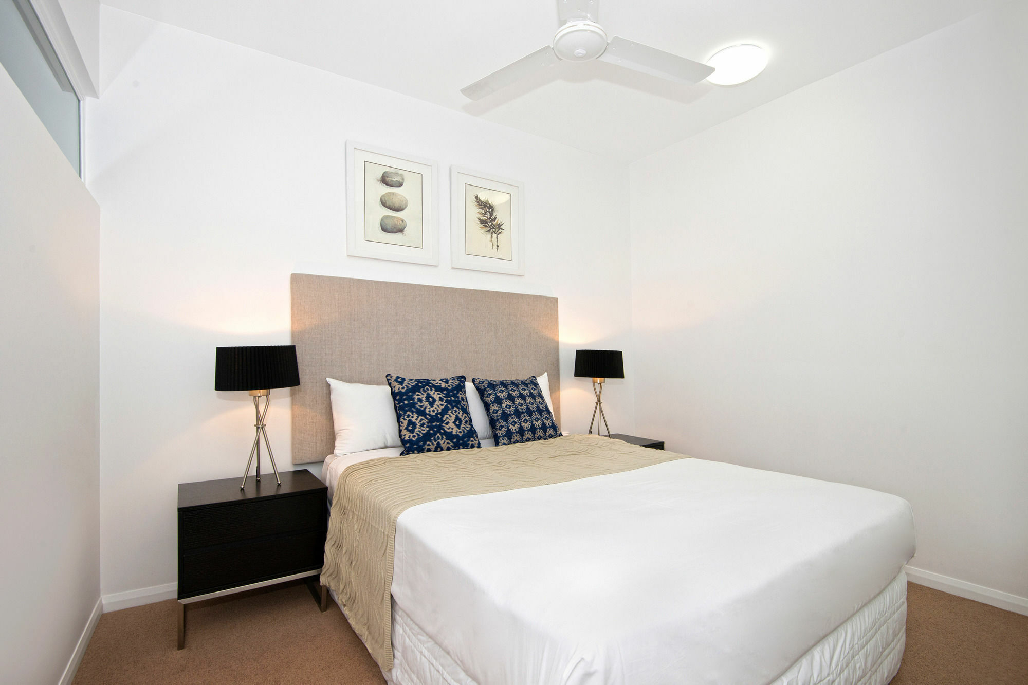Allure Hotel & Apartments Townsville Exterior photo